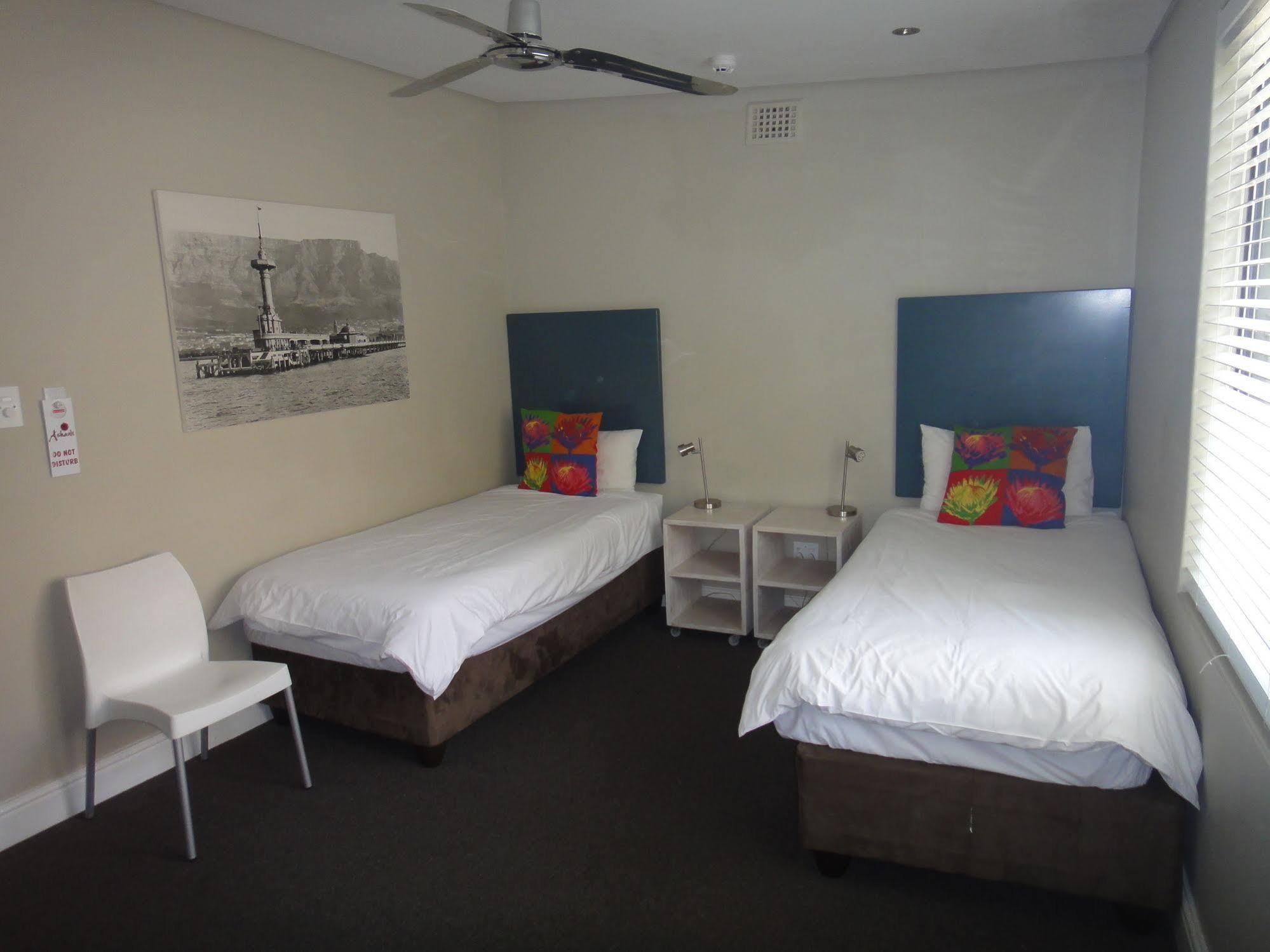Ashanti Lodge Green Point Cape Town Exterior photo